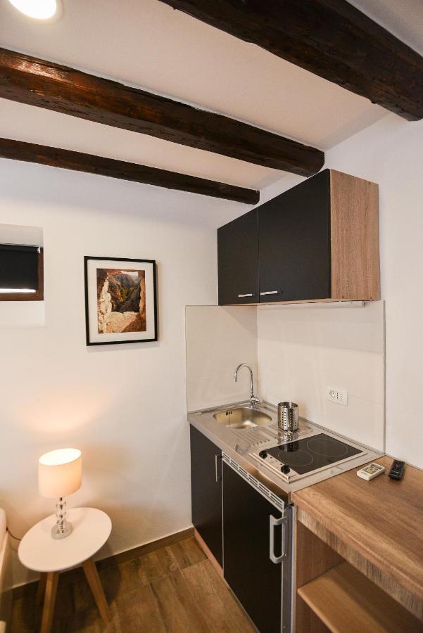 PUY Old Town Inn מראה חיצוני תמונה