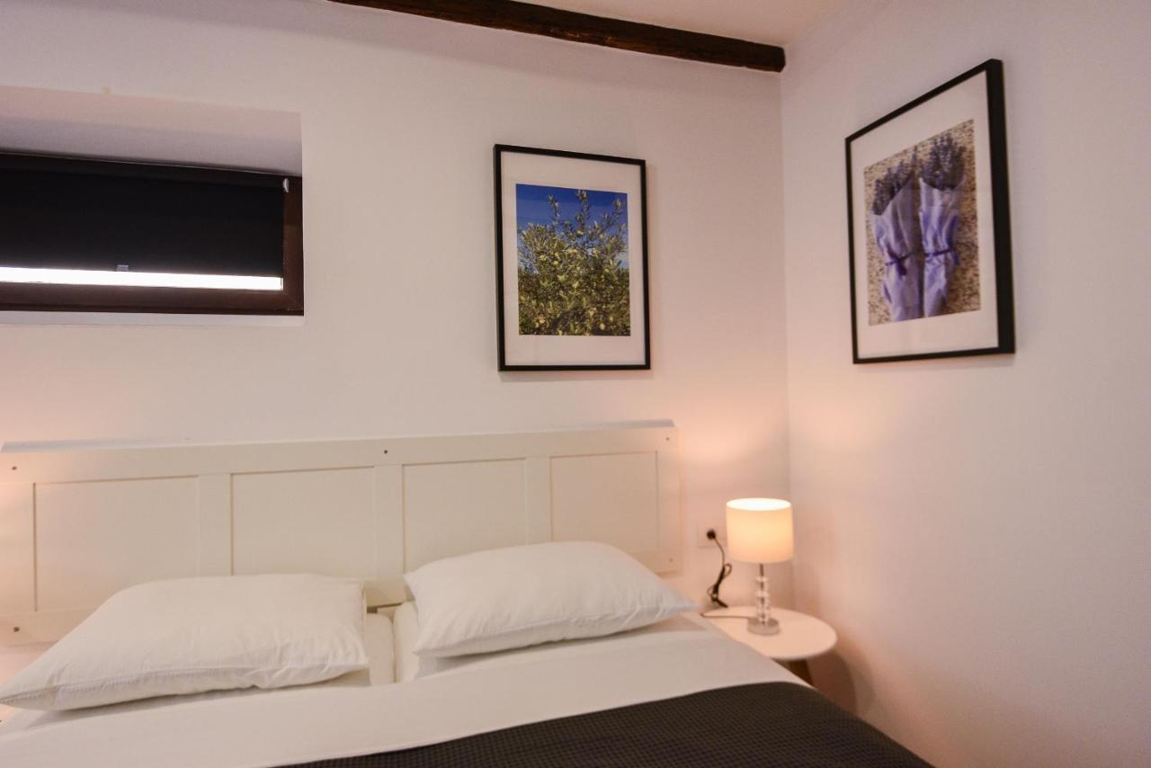 PUY Old Town Inn מראה חיצוני תמונה